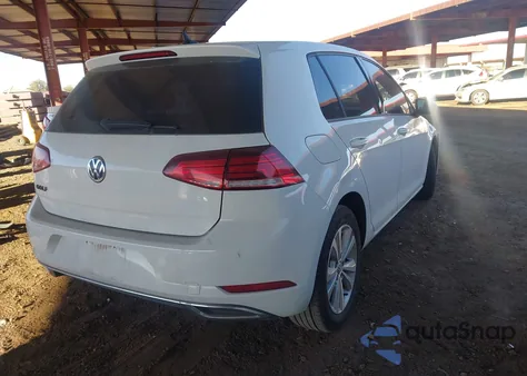 2020 Volkswagen Golf 1.4T Tsi z USA, uszkodzony, nr VIN 3VWG57AU5LM004019